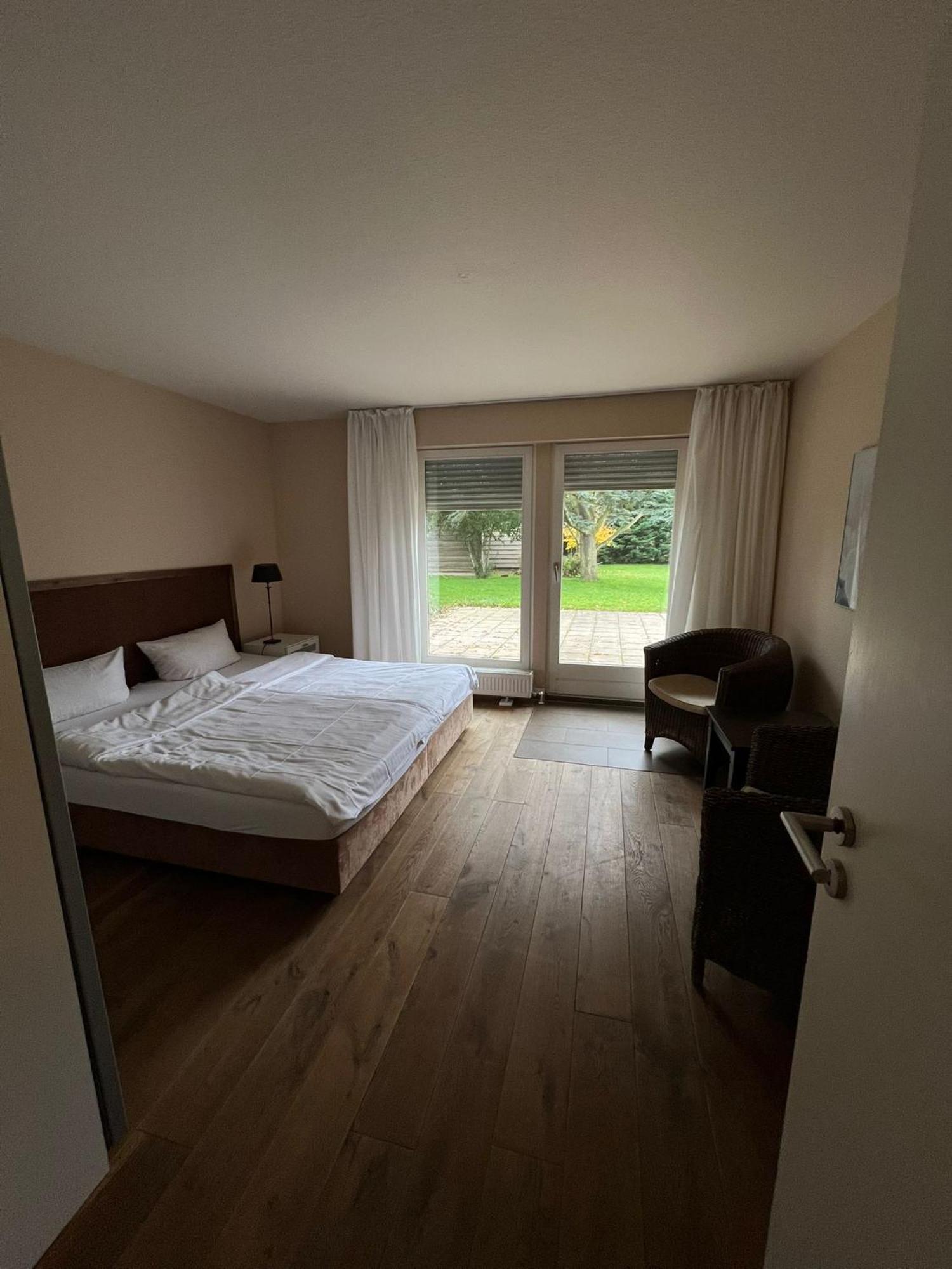 Hotel Huettmann Нордорф Экстерьер фото